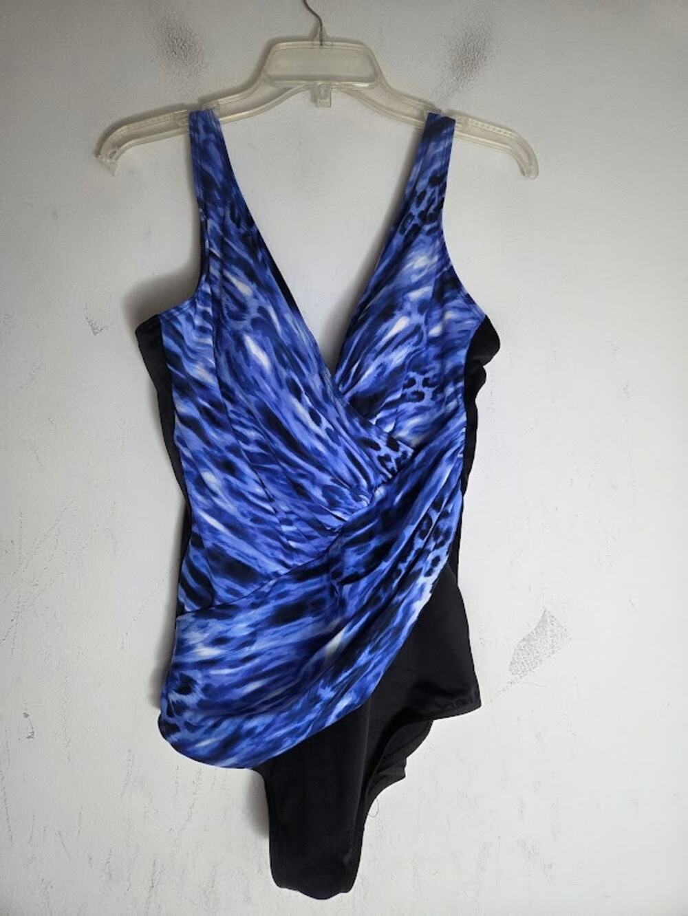 Miracelsuit Black w/Blue Lynx Lazuli Faux Wrap Shapewear 1 Piece Swimsuit sz 18